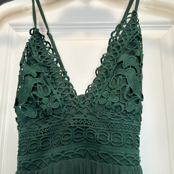 Hunter‎ Green Flowy skater Dress With Tie Back Size Medium - Picture 3 of 9